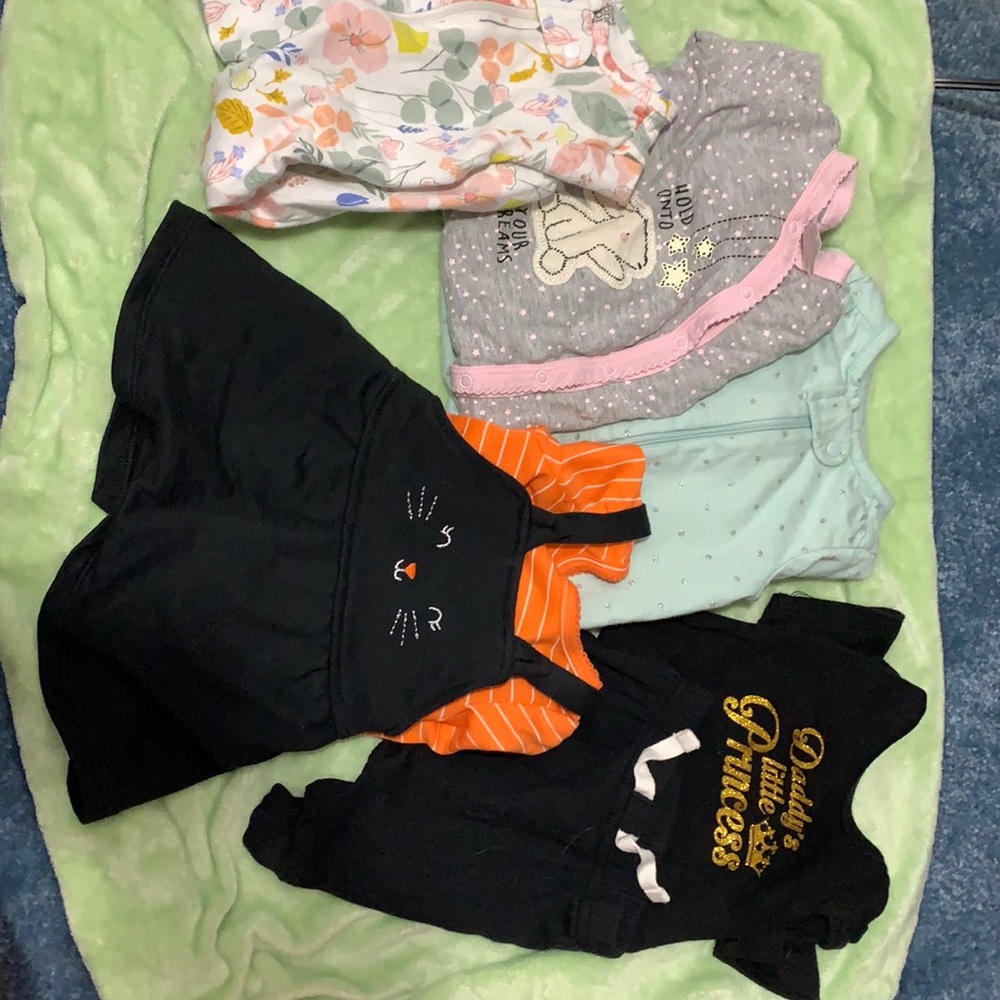 Bunch of baby girl clothes🎄❄️4